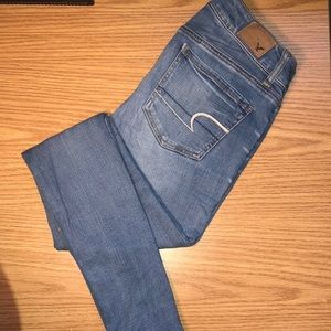 American Eagle Low Rise Super Stretch Jegging